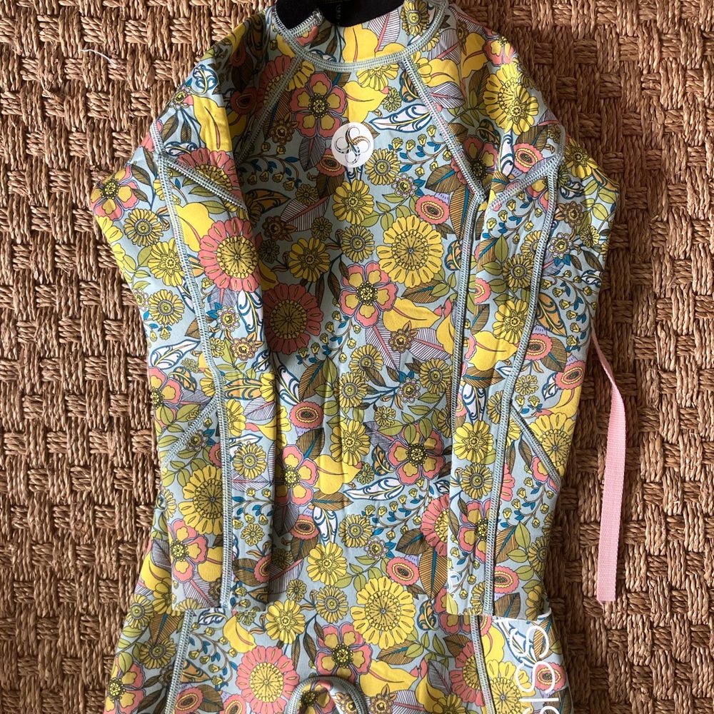 NWOT Sisstrevolution Girls Springsuit Wetsuit size 6